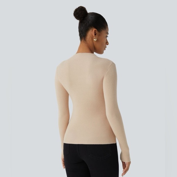 Halara Ribbed Knit Round Neck Long Sleeve Casual Sweater medium - Picture 2 of 5